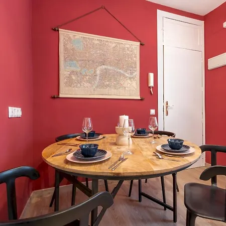 3 Bedrooms 1 Bathroom Furnished - Lavapies- Mintystay Madrid Exterior photo