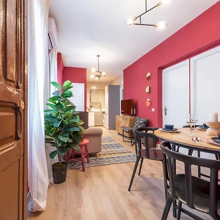 3 Bedrooms 1 Bathroom Furnished - Lavapies- Mintystay Madrid Exterior photo