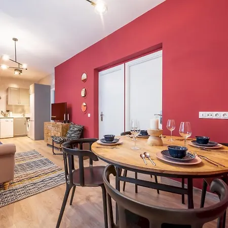 3 Bedrooms 1 Bathroom Furnished - Lavapies- Mintystay Madrid Exterior photo